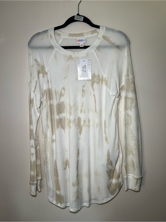 LuLaRoe Tops - LuLaRoe Erin White and Tan Tie-Dye Raglan Sleeve Top